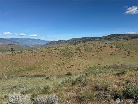 35 Sunset Ridge Road Oroville WA 98844