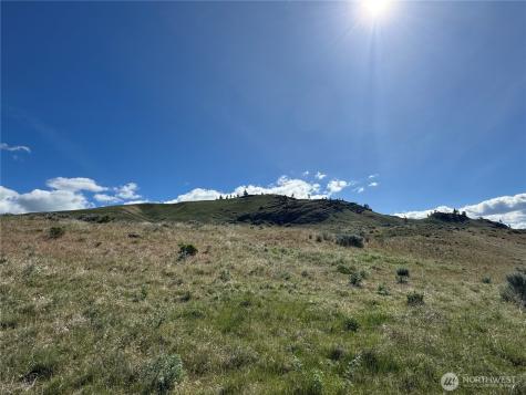 35 Sunset Ridge Road Oroville WA 98844