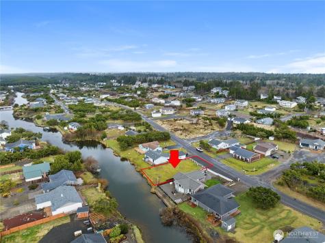 34515 I Street Ocean Park WA 98640
