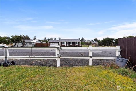 34515 I Street Ocean Park WA 98640
