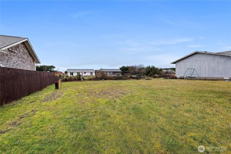 34515 I Street Ocean Park WA 98640