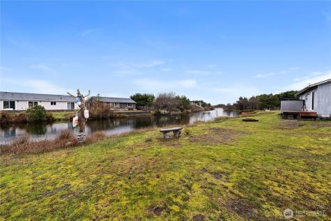 34515 I Street Ocean Park WA 98640
