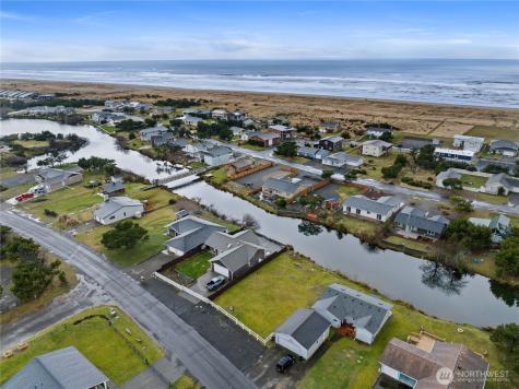 34515 I Street Ocean Park WA 98640