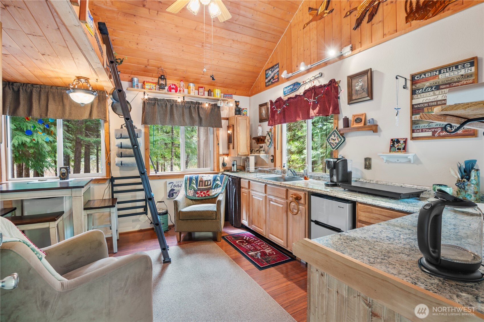 30 N Deer Court Hoodsport WA 98548