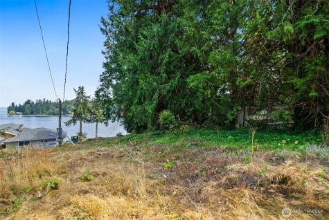 17274 Angeline Avenue South NE Suquamish WA 98392