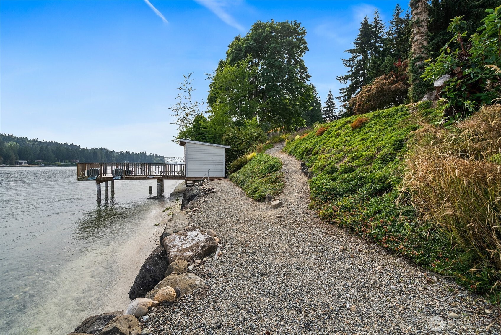 17274 Angeline Avenue South NE Suquamish WA 98392