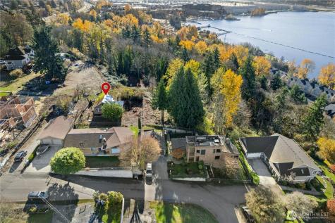 1409 N 24th Street Renton WA 98056