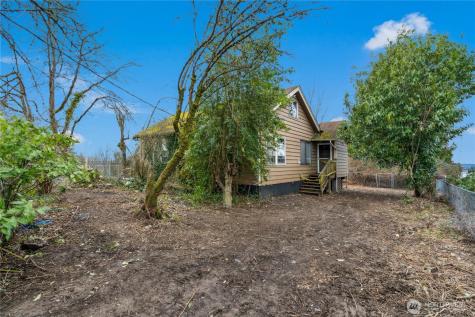 1409 N 24th Street Renton WA 98056