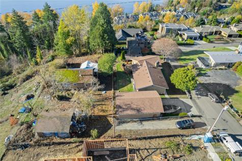 1409 N 24th Street Renton WA 98056