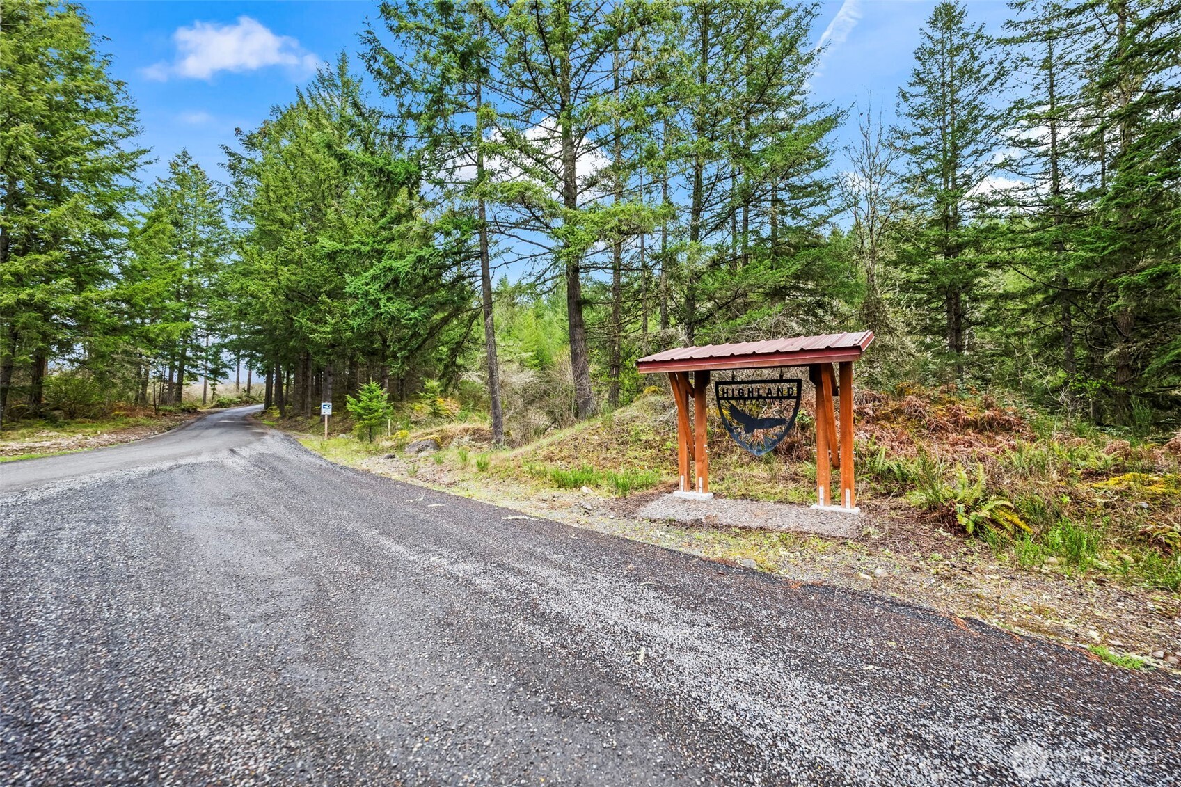 123 Highland Drive E Roy WA 98580