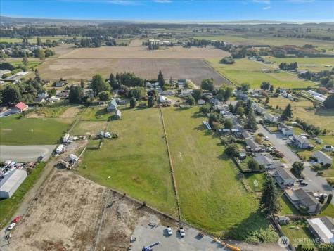 17506 State Route 536 Mount Vernon WA 98273