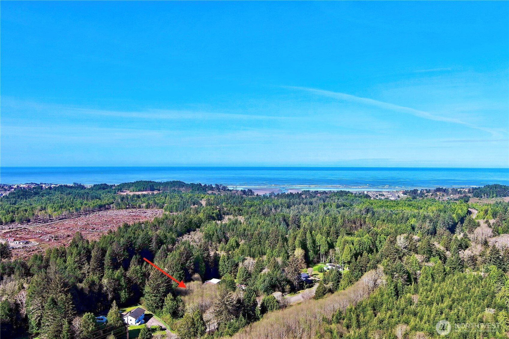31 Ocean Beach Road Pacific Beach WA 98571