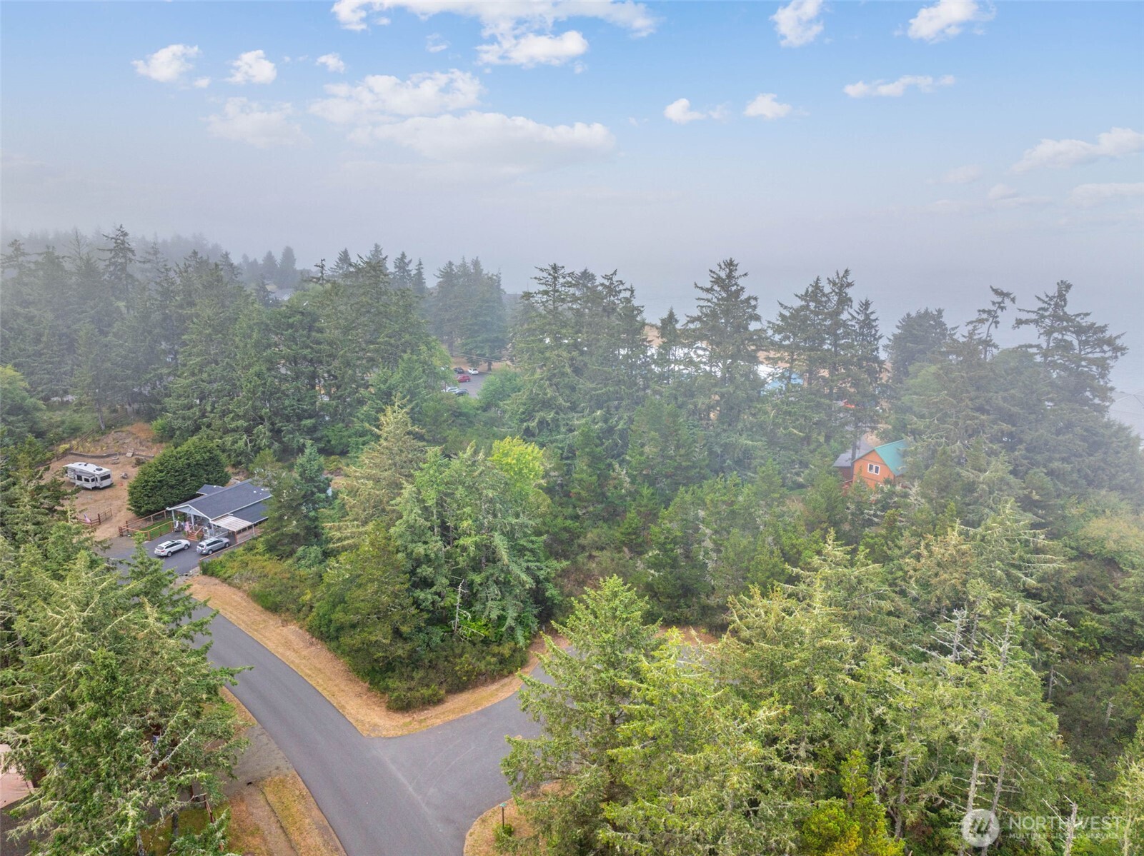 1016 Lola Court Ocean Shores WA 98569