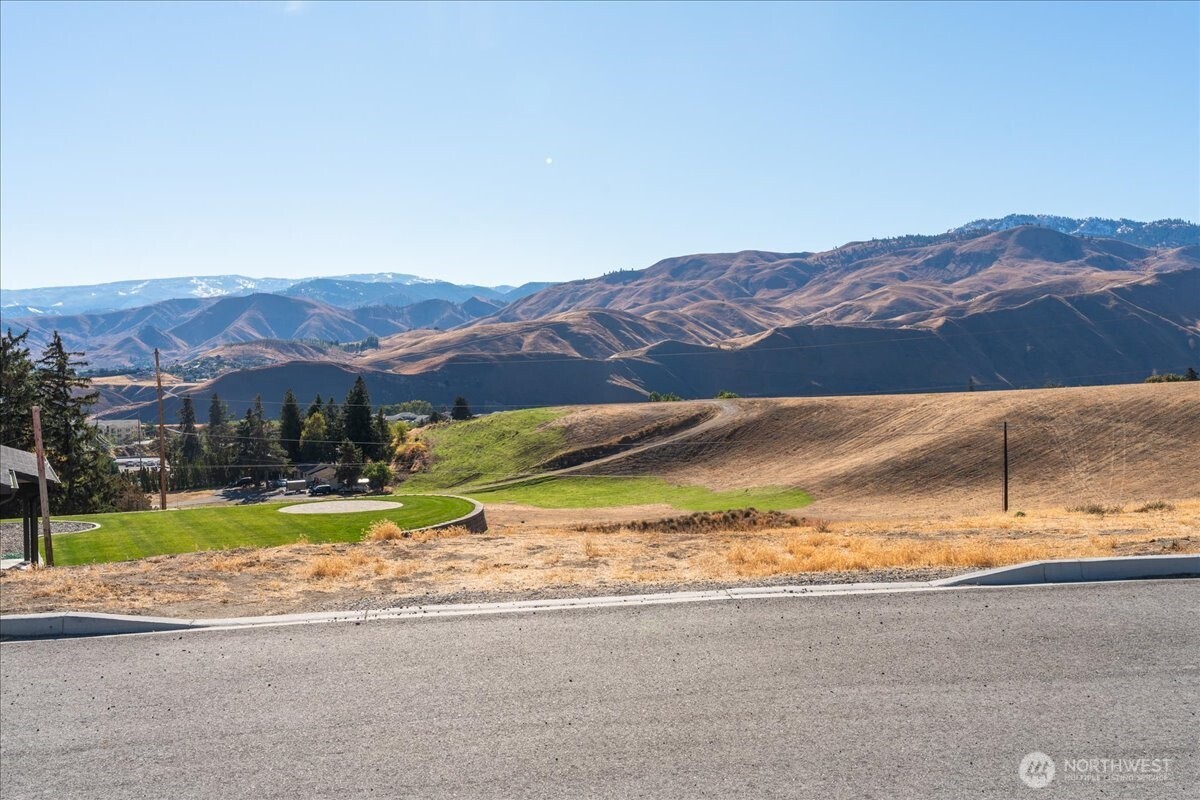 21 Margaret Lane Wenatchee WA 98801