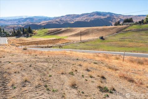 21 Margaret Lane Wenatchee WA 98801