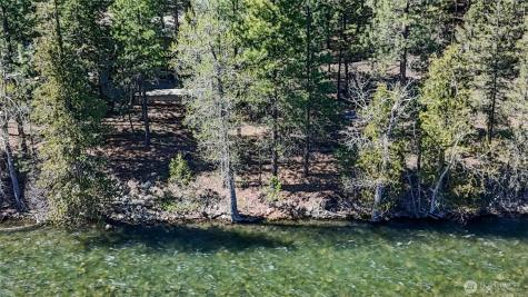 38 Mazama Pines Lane Mazama WA 98833