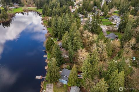 13625 E Lake Kathleen Drive SE Renton WA 98059