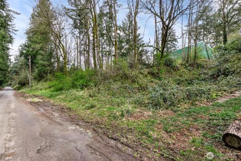 13625 E Lake Kathleen Drive SE Renton WA 98059