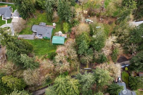 13625 E Lake Kathleen Drive SE Renton WA 98059