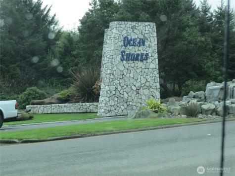 16 Driftwood Drive Ocean Shores WA 98569