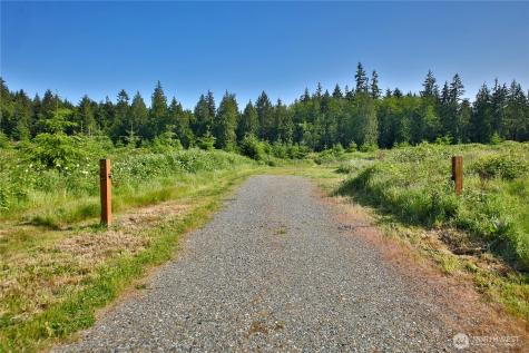 2062 Goodell Road Freeland WA 98249