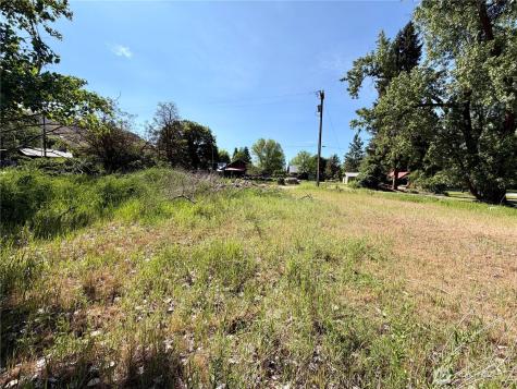 623 Main Street Winthrop WA 98862