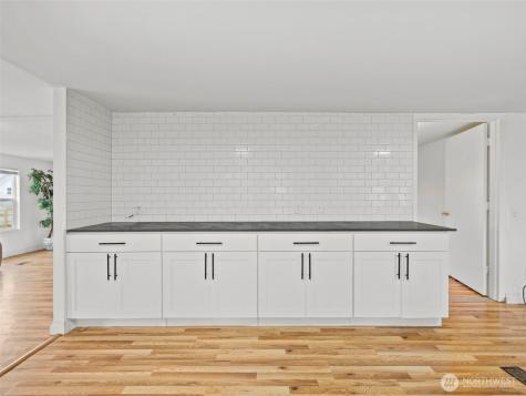 11040 14th Avenue SW Seattle WA 98146
