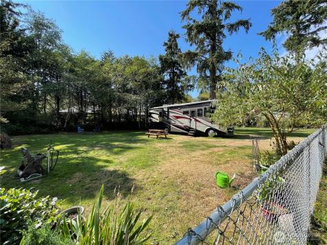783 Evergreen Avenue SE Ocean Shores WA 98569