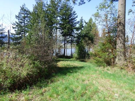 0 Riverside East (6441) Road #6441 Cathlamet WA 98612