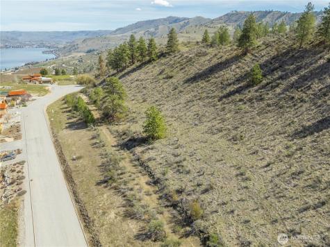221 Bandera Way Chelan WA 98816