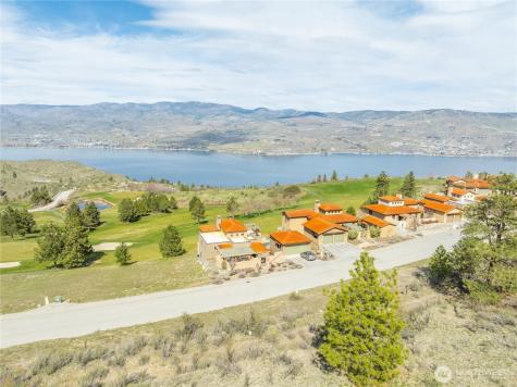 221 Bandera Way Chelan WA 98816