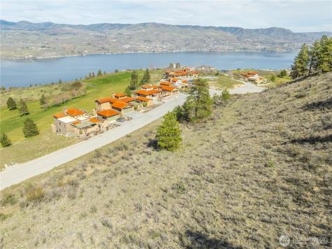 221 Bandera Way Chelan WA 98816