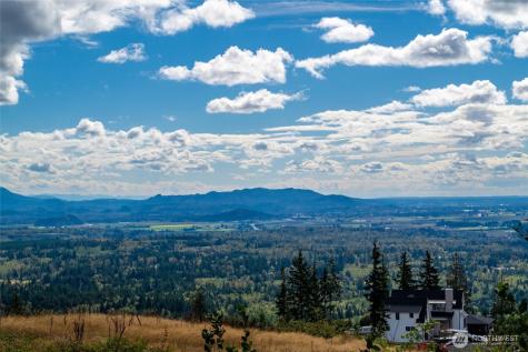 3100 Blanchard Knob Trail Bow WA 98232