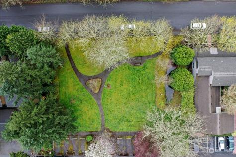 750 3rd Avenue NW Issaquah WA 98027