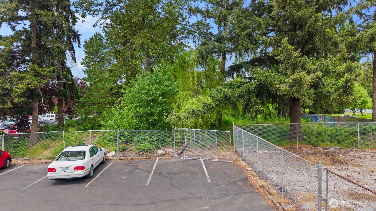 8839 Pacific Avenue Tacoma WA 98444