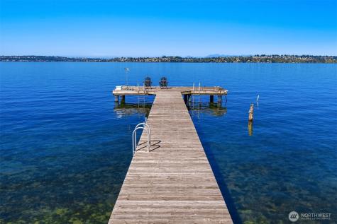 6211 Lake Washington Boulevard NE Kirkland WA 98033