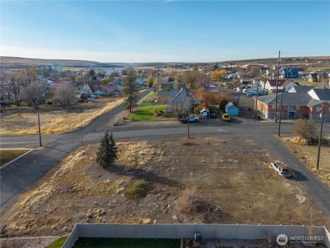 408 N L Street Lind WA 99341