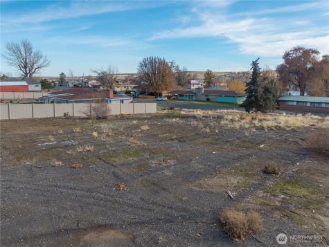 408 N L Street Lind WA 99341