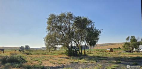 327 First Street Wilson Creek WA 98860