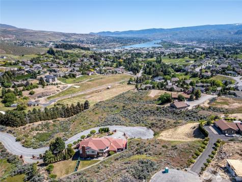 315 Mahogany Lane Wenatchee WA 98801