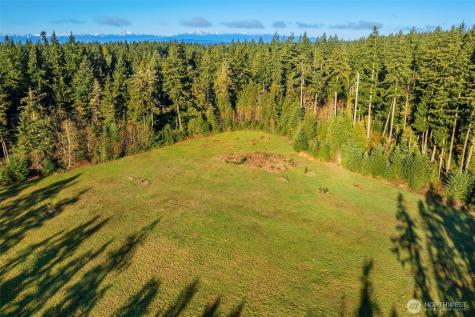12 SW 220th Street Vashon WA 98070