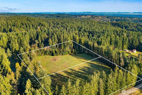 12 SW 220th Street Vashon WA 98070