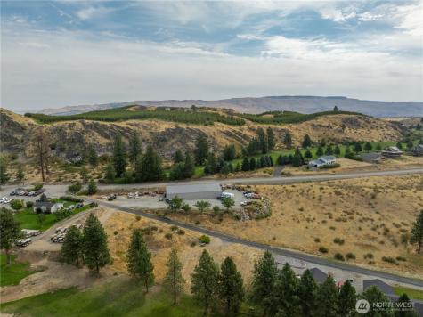 103 Golf Course Drive Pateros WA 98846