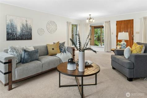6526 NE 198th Street Kenmore WA 98028