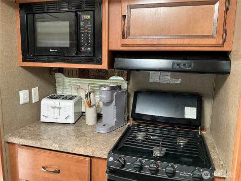 8542 Crescent Bar Road NW Quincy WA 98848