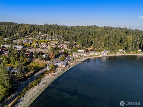 6560 NE Latyson Lane Bainbridge Island WA 98110