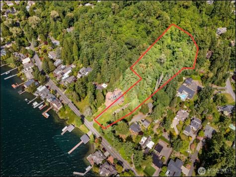 13104 Holmes Point Drive NE Kirkland WA 98034