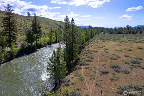0 Wolf Creek Road Winthrop WA 98862
