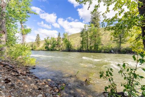 0 Wolf Creek Road Winthrop WA 98862