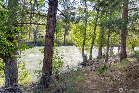 0 Wolf Creek Road Winthrop WA 98862
